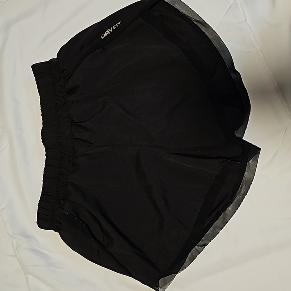 Lululemon dryfit shorts